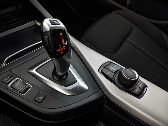 2017 BMW 1 серии 118i II (F20/F21) Рестайлинг 2, чёрный, 1715000 рублей - вид 24