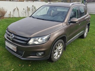 2014 Volkswagen Tiguan I Рестайлинг, коричневый, 1550000 рублей, вид 1