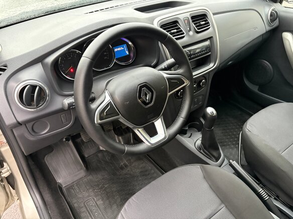 2018 Renault Logan II Рестайлинг, бежевый - вид 6