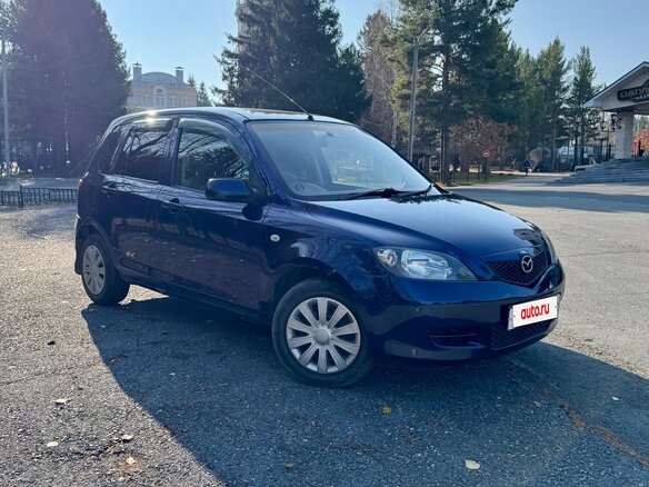 2003 Mazda Demio II (DY), синий, 255000 рублей - вид 2