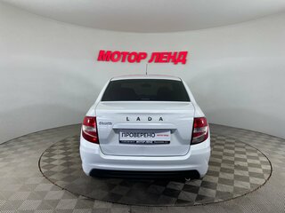 2022 Lada (ВАЗ) Granta I Рестайлинг, белый, 565000 рублей, вид 5