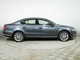 2012 Volkswagen Passat B7, серый, 1059700 рублей, вид 4
