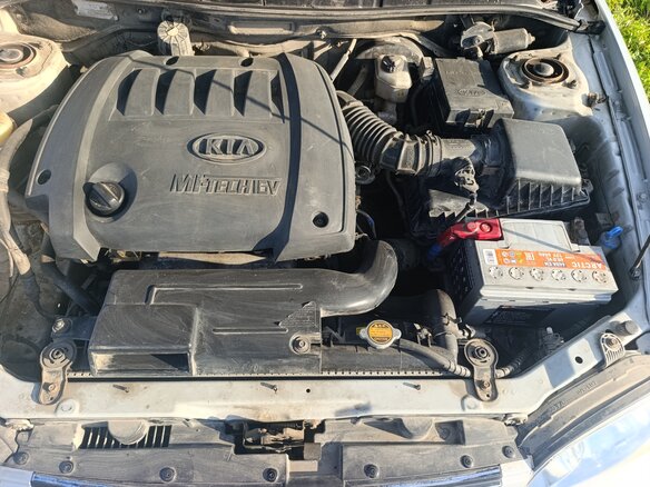 2008 Kia Spectra I Рестайлинг 2, серебристый, 385000 рублей - вид 16