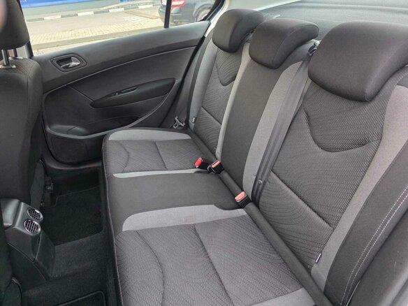 2016 Peugeot 408 I, серебристый, 618000 рублей - вид 8