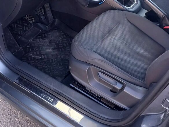 2012 Volkswagen Jetta VI, серый, 730000 рублей - вид 11