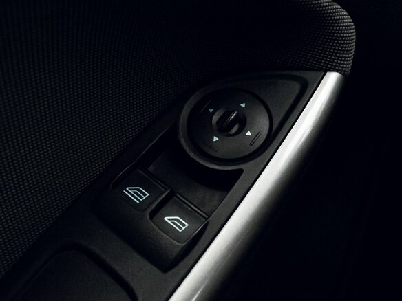 2012 Ford Focus III, серый, 545000 рублей - вид 11