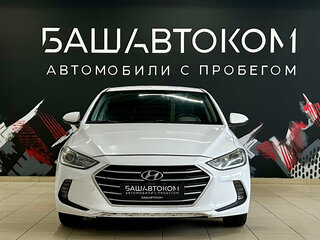 2016 Hyundai Elantra VI (AD), белый, 1300000 рублей, вид 2