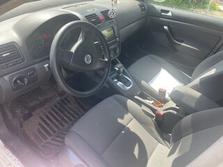 2009 Volkswagen Jetta V, белый, 370000 рублей, вид 3