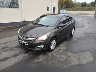 2014 Hyundai Solaris I Рестайлинг, коричневый, 430000 рублей, вид 1