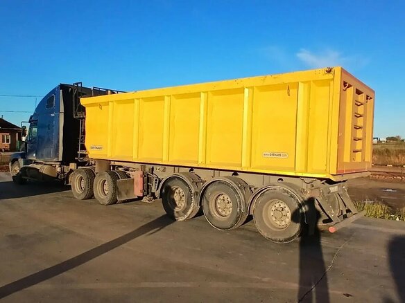1999 Freightliner Century Class, синий, 1300000 рублей - вид 4