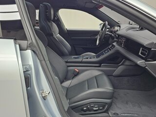 2026 Porsche Taycan GTS I Рестайлинг, серебристый, 18900000 рублей, вид 5