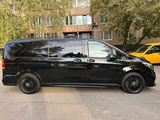 2021 Mercedes-Benz V-Класс Extra Long 250 d экстра длинный III (W447) Рестайлинг, чёрный, 5500000 рублей, вид 4