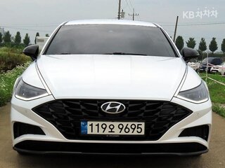 2022 Hyundai Sonata VIII (DN8), белый, 2180000 рублей, вид 1