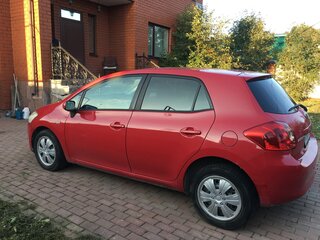 2007 Toyota Auris I, красный, 597000 рублей, вид 2