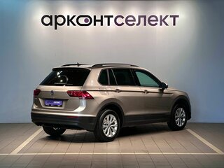 2020 Volkswagen Tiguan II, коричневый, 2206000 рублей, вид 2