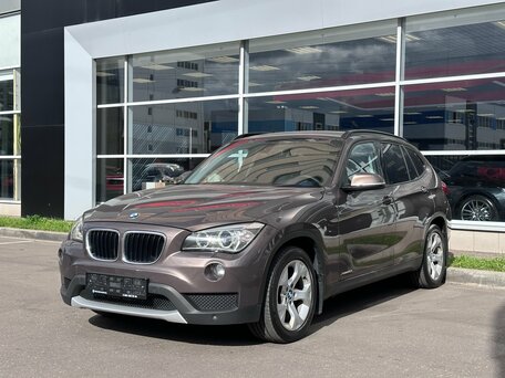 2013 BMW X1 20i I (E84) Рестайлинг, коричневый, 1030000 рублей, вид 3
