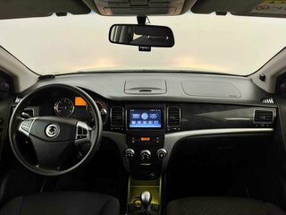 2013 SsangYong Actyon II, белый, 580000 рублей, вид 5