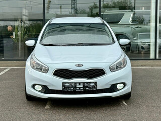 2014 Kia Ceed II, белый, 940000 рублей, вид 3