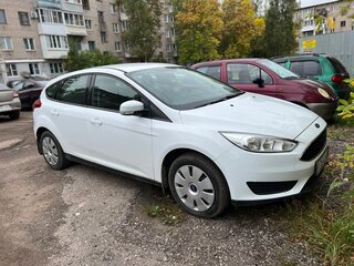 2016 Ford Focus III Рестайлинг, белый, 940000 рублей, вид 4