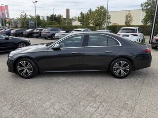 2025 Mercedes-Benz E-Класс 200 VI (W214, S214), чёрный, 6916738 рублей, вид 3