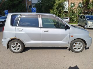 2001 Mitsubishi Dingo I Рестайлинг, серебристый, 145000 рублей, вид 3