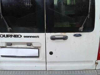 2010 Ford Tourneo Connect I Рестайлинг, белый, 400000 рублей, вид 4