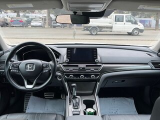 2022 Honda Accord X Рестайлинг, белый, 2300000 рублей, вид 4