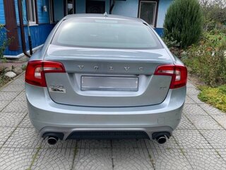 2017 Volvo S60 II Рестайлинг, серебристый, 1530000 рублей, вид 5