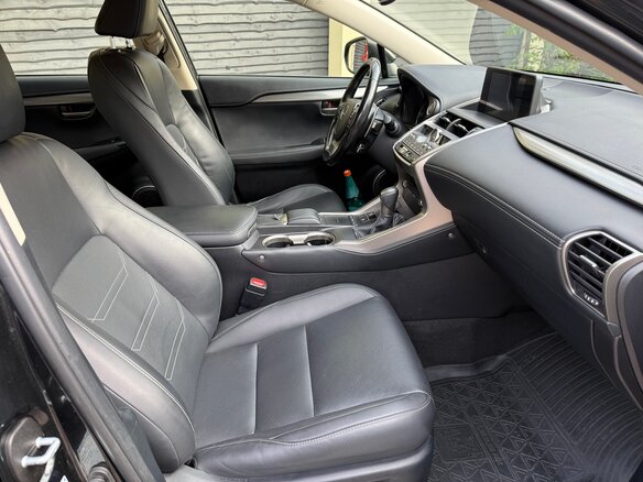 2021 Lexus NX 300 I Рестайлинг, чёрный, 3650000 рублей - вид 13