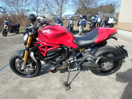 2014 Ducati Monster 1200, красный, 800000 рублей, вид 1