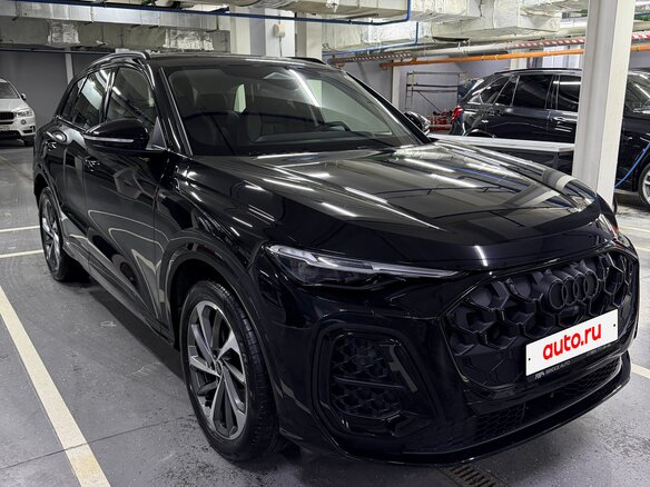 2025 Audi Q5 45 TFSI III (GU), чёрный - вид 3