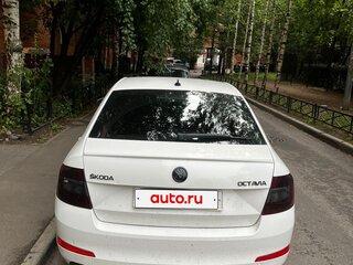 2014 Skoda Octavia III (A7), белый, 1100000 рублей, вид 3