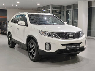 2019 Kia Sorento II Рестайлинг, белый, 2030000 рублей, вид 3