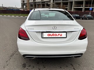 2019 Mercedes-Benz C-Класс 300 IV (W205) Рестайлинг, белый, 2500000 рублей, вид 3