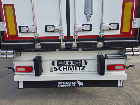 2025 Schmitz Cargobull SKO, белый - вид 20