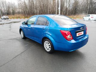 2013 Chevrolet Aveo II, синий, 440000 рублей, вид 3