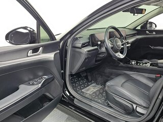2025 Kia K5 III Рестайлинг, чёрный, 2675000 рублей, вид 5