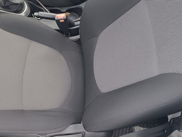 2013 Hyundai Solaris I, белый, 950000 рублей - вид 32
