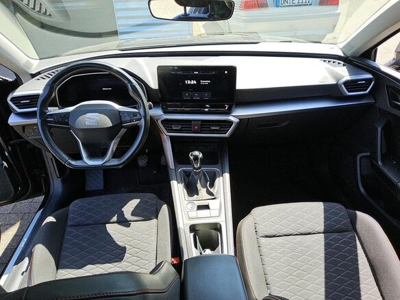 2022 SEAT Leon IV, чёрный, 1725000 рублей - вид 15