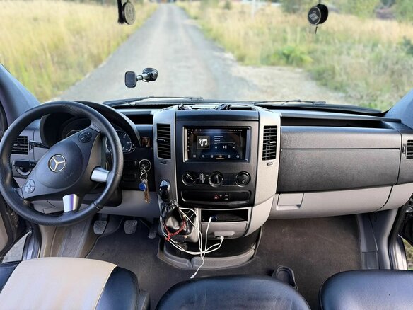 2011 Mercedes-Benz Sprinter, серый, 2980000 рублей - вид 10