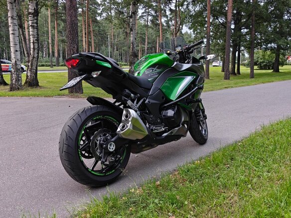 2019 Kawasaki Z 1000SX, зелёный, 980000 рублей - вид 4