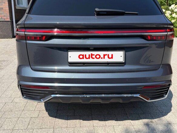 2023 Geely Monjaro (Xingyue L) I, серый - вид 2