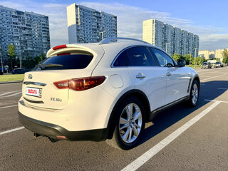 2013 Infiniti FX30d II (S51) Рестайлинг, белый, 1799000 рублей, вид 4