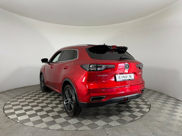 2025 Changan UNI-S I, красный, 3179900 рублей - вид 6