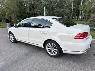 2013 Volkswagen Passat B7, серый, 1200000 рублей, вид 4