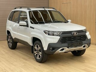 2024 Lada (ВАЗ) Niva Travel I, белый, 1620000 рублей, вид 1