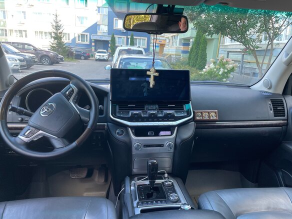 2009 Toyota Land Cruiser 200 Series, серый - вид 10