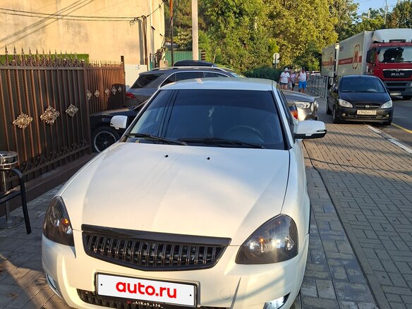 2010 Lada (ВАЗ) Priora I, белый, 325000 рублей