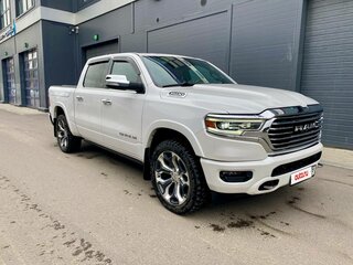 2020 Ram 1500 Crew Cab eTorque V, белый, 6300000 рублей, вид 1