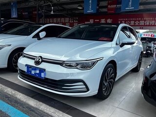 2023 Volkswagen Golf VIII, белый, 1589666 рублей, вид 3